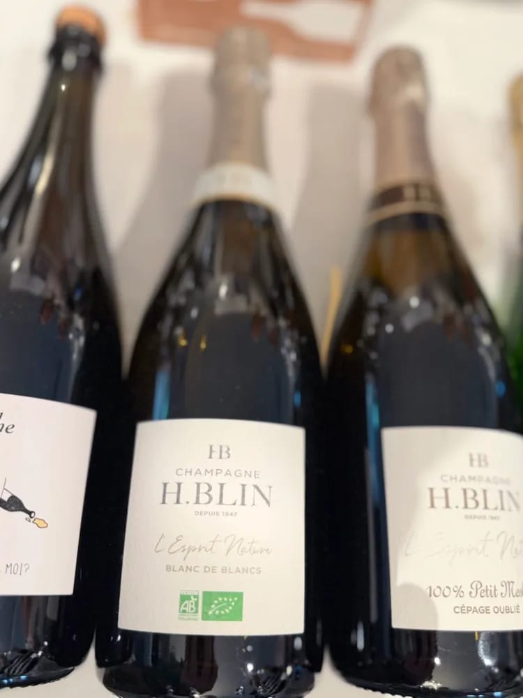 H.Blin L’Esprit Nature Blanc de Blancs Bio on the Dis Donc table