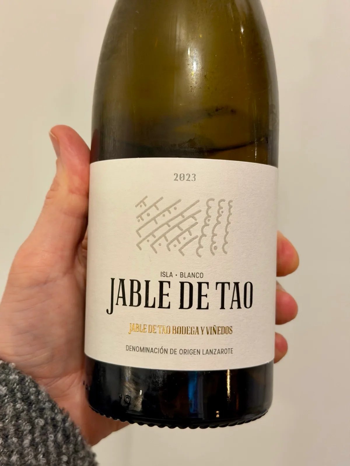 Het frontlabel van Jable de Tao 2023 met de tekst Isla Blanco