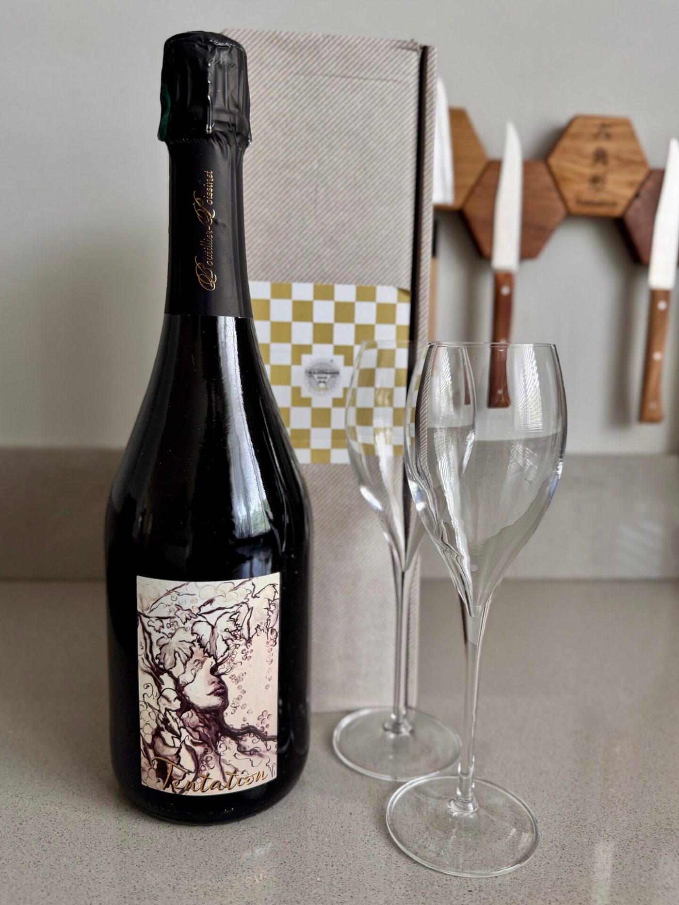 Champagne Tentation van Boutillier-Poissinet, grower champagne met artistiek label