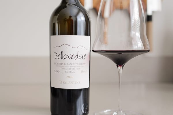 Bellovedere 2020 van La Valentina, een Montepulciano d'Abruzzo uit Spoltore, Abruzzo
