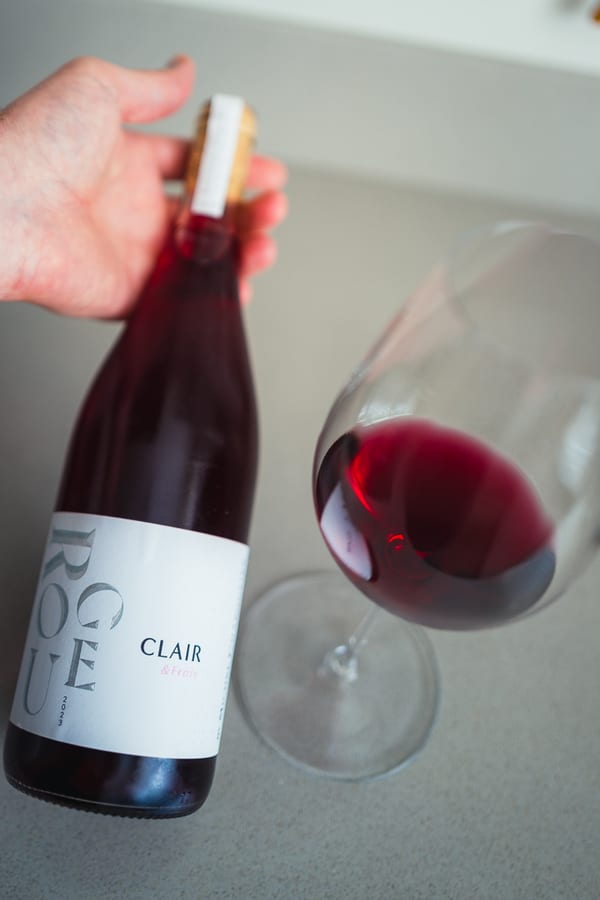 Fles Rouge Clair van M. Chapoutier, de gekoelde rode wijn uit de Rhône
