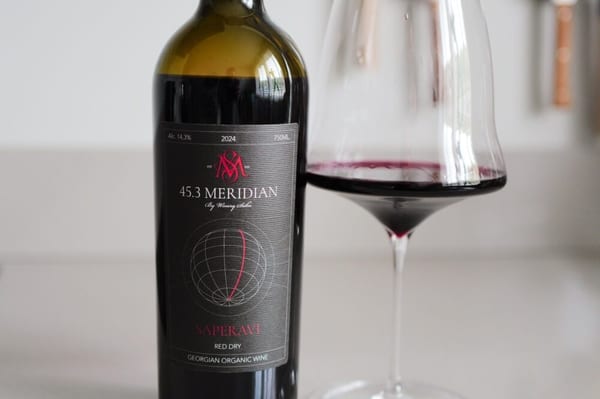 Fles Saperavi 2024 van Winery Saba, Georgische rode wijn